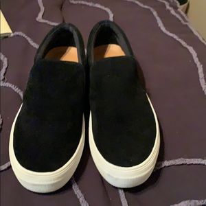 Steve Madden black suede slide on sneakers
